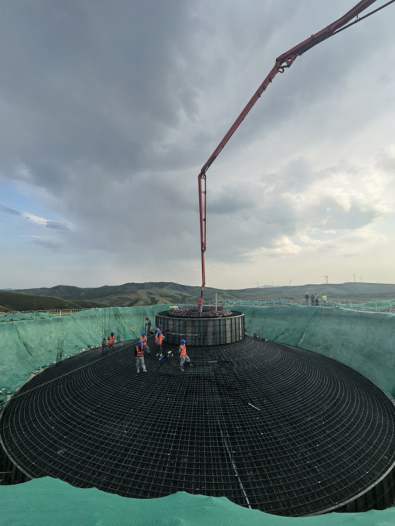 1718783843840410.jpg 3.jpg